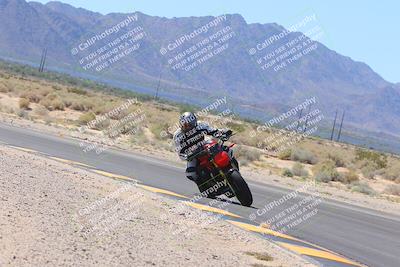 media/Sep-25-2023-Moto Forza (Mon) [[81ffa65e0a]]/B-C Group/Session 3 (Turn 16 Inside)/